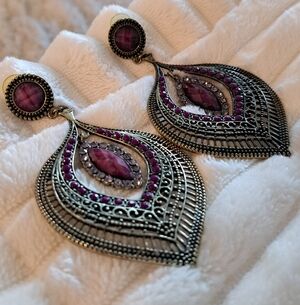 Elegant Purple and Gold Dangle Earrings